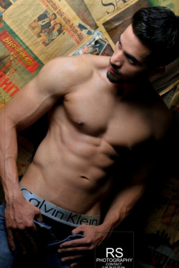 Arav Rajput - Model in Delhi | www.dazzlerr.com