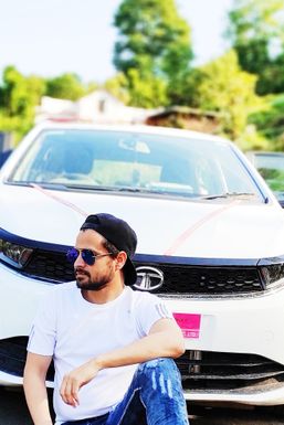 Yasir Shah - Actor in Jammu | www.dazzlerr.com