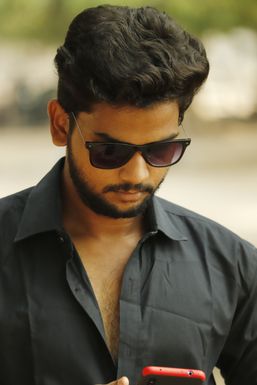 Balachandran S - Actor in Chennai | www.dazzlerr.com