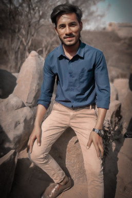 Nikhil Singhaniya - Model in Delhi | www.dazzlerr.com