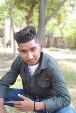 A Deep - Model in Bathinda | www.dazzlerr.com