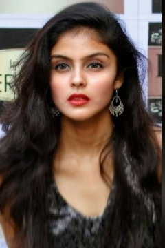 Megha Verma - Model in Delhi | www.dazzlerr.com