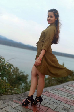 Nakisha Chaudhary - Model in Ghaziabad | www.dazzlerr.com