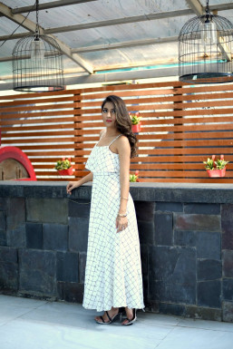 Mahak Khanna - Model in Gurgaon | www.dazzlerr.com