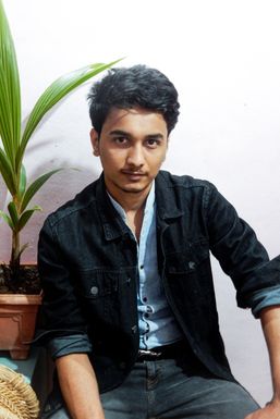 Abhishek Agale - Model in Pune | www.dazzlerr.com