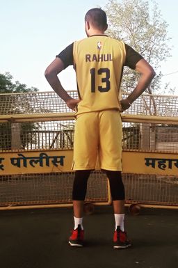 Mukesh Ahire - Model in Dhule | www.dazzlerr.com