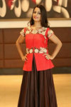 Loveleen Panjwani - Anchor in Delhi | www.dazzlerr.com