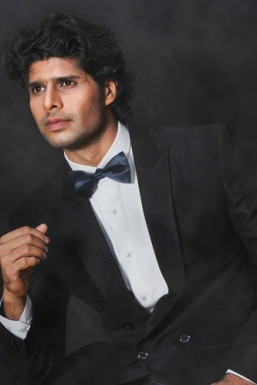 Himanshu Rai - Model in Delhi | www.dazzlerr.com