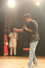 Avinash - Anchor in Delhi | www.dazzlerr.com