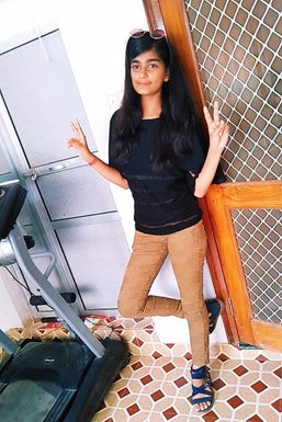 Khushi Jain - Actor in Ratangarh | www.dazzlerr.com