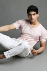 Yash Kumar - Model in Delhi | www.dazzlerr.com