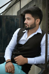 Raman Gaur - Model in Delhi | www.dazzlerr.com