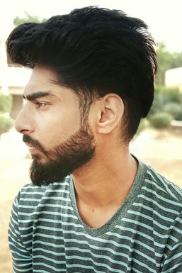 Abhi Khardiya - Model in Neem-Ka-Thana | www.dazzlerr.com