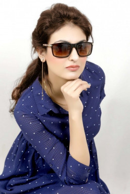 Shona Sharma - Model in Delhi | www.dazzlerr.com