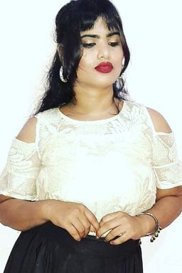 Chitra Mandle - Model in Mahasamund | www.dazzlerr.com