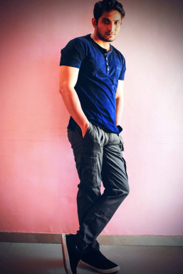 Jayesh Ramteke - Actor in Mumbai | www.dazzlerr.com