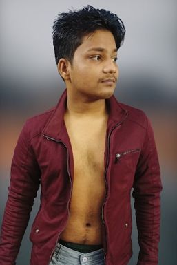 Sonu Kumar Mehto - Actor in Delhi | www.dazzlerr.com