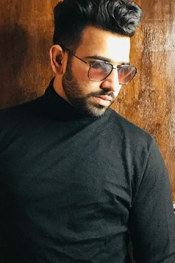 Bunty Bidhuri - Actor in Delhi | www.dazzlerr.com