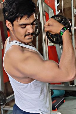 Rahul Badsara - Model in Bhiwani | www.dazzlerr.com
