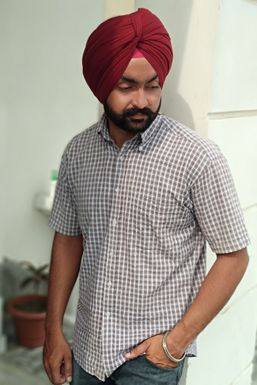 Parmvir Singh - Model in Ludhiana | www.dazzlerr.com
