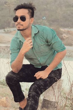Ayush Singh - Model in Gumia | www.dazzlerr.com