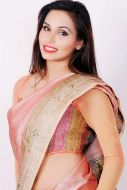 Tania Kohli - Model in Delhi | www.dazzlerr.com