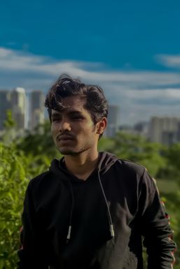 Arbaz Khan - Photographer in Mumbai | www.dazzlerr.com