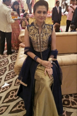Ekta Bakshi - Model in Delhi | www.dazzlerr.com