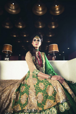 Parmeet Kaur - Model in Delhi | www.dazzlerr.com