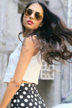 Lavanya Sangwan - Model in Delhi | www.dazzlerr.com