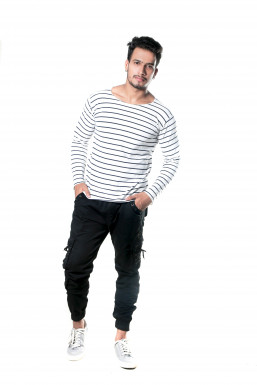 Nitin Pandey - Model in Noida | www.dazzlerr.com