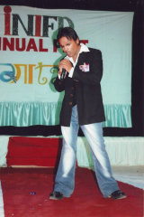 Sunil Kumar - Anchor in Delhi | www.dazzlerr.com