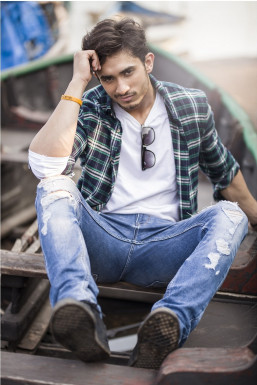 Rohan Sethi - Model in Delhi | www.dazzlerr.com