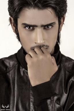 Lokesh Singh Rajput - Model in Delhi | www.dazzlerr.com