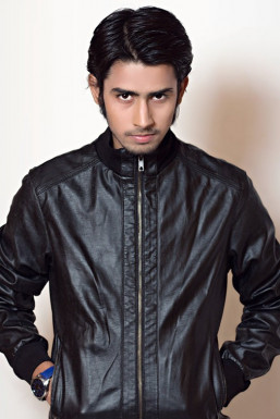 Lokesh Singh Rajput - Model in Delhi | www.dazzlerr.com