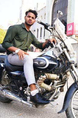 Shivam Sengar - Model in Noida | www.dazzlerr.com