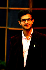 Asim Khan - Anchor in Delhi | www.dazzlerr.com
