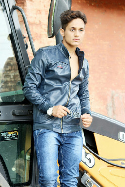 Akshay Matheriya - Model in Delhi | www.dazzlerr.com