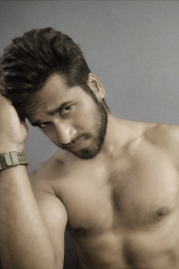 Pankaj Prasad Kalki - Model in Mumbai | www.dazzlerr.com