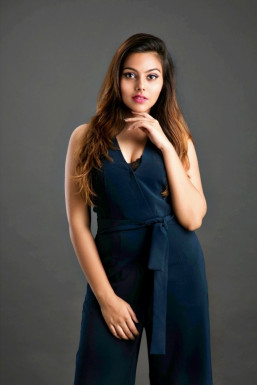 Anukriti Saraswat - Model in Lucknow | www.dazzlerr.com