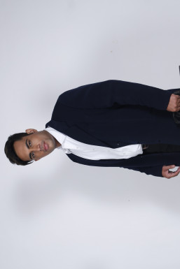 Shadab Khan - Actor in Mumbai | www.dazzlerr.com