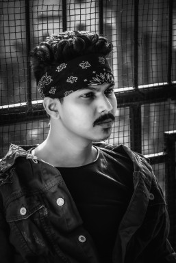 Pranav Solanki - Model in Mumbai | www.dazzlerr.com