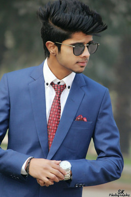 Javed Malik - Model in Delhi | www.dazzlerr.com