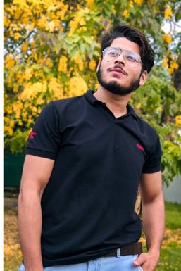 Abubakar Siddiqui - Model in Aligarh | www.dazzlerr.com