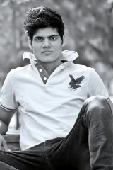 Mohd Asif - Model in Delhi | www.dazzlerr.com