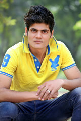 Mohd Asif - Model in Delhi | www.dazzlerr.com