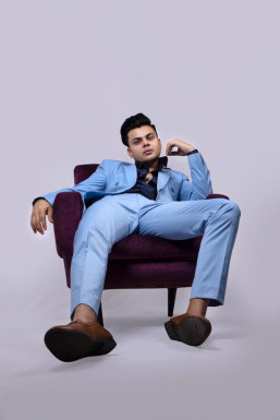 Aaditya Bharadwaj - Model in Delhi | www.dazzlerr.com