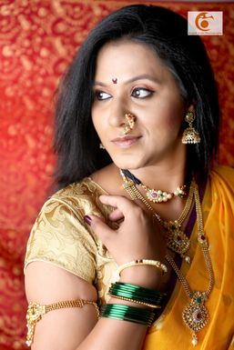 Aarti Aher - Model in Pune | www.dazzlerr.com