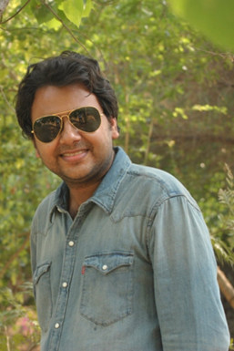 Rajiv Bhatnagar - Model in Delhi | www.dazzlerr.com