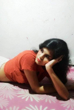 Amisha Dey - Model in Kolkata | www.dazzlerr.com